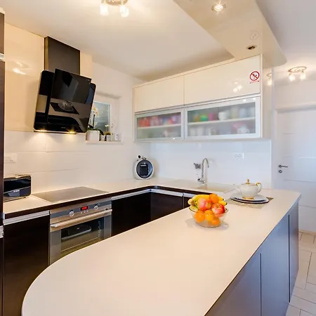 Splendid View Apartment