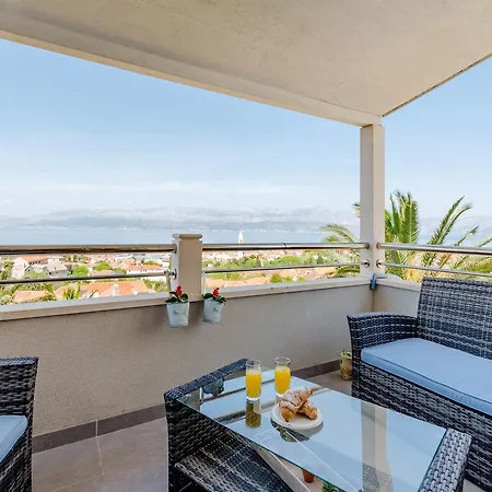 Splendid View Apartment Brac Island